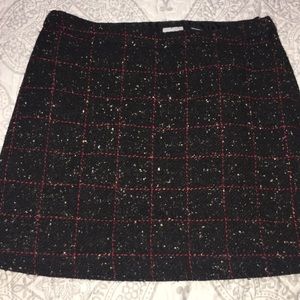 Tweed mini skirt